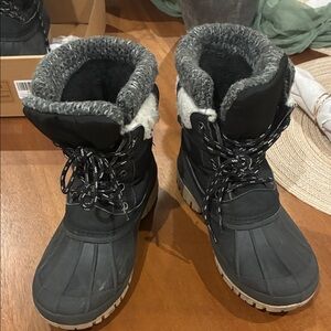 Kid’s Black Winter Snow Boots
